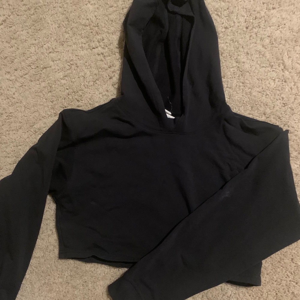 lululemon crop sweat shirt